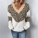 Pullover mit V-Ausschnitt und Leopardenmuster in Kontrastfarbe_voghion.com