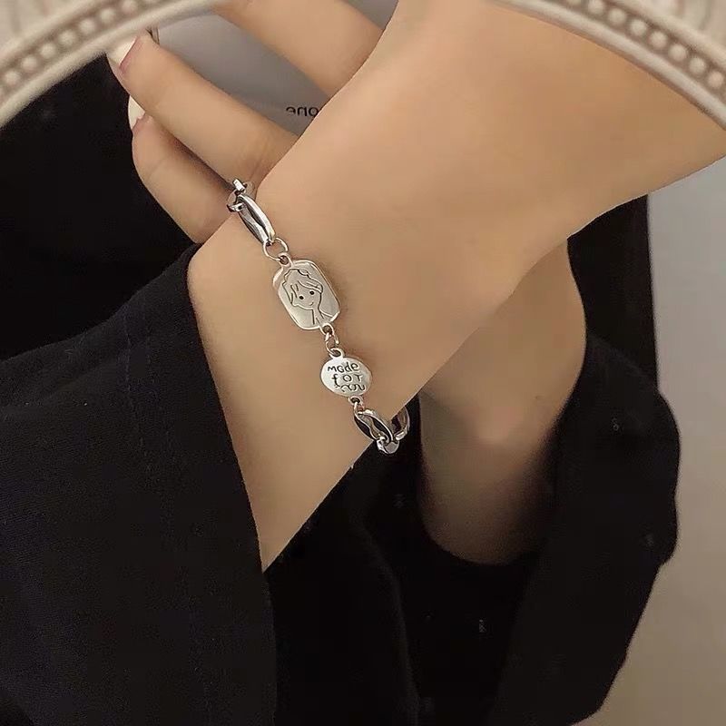 Korean And Japanese Simple Little Boy Cartoon Avatar Bracelet Niche Thick Chain Design Hip-Hop Internet Celebrity_voghion.com
