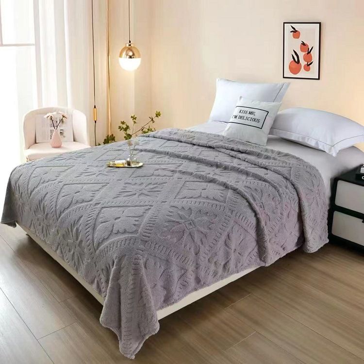 Ultra Soft Jacquard Milky Velvet Flannel Sofa Blanket_voghion.com