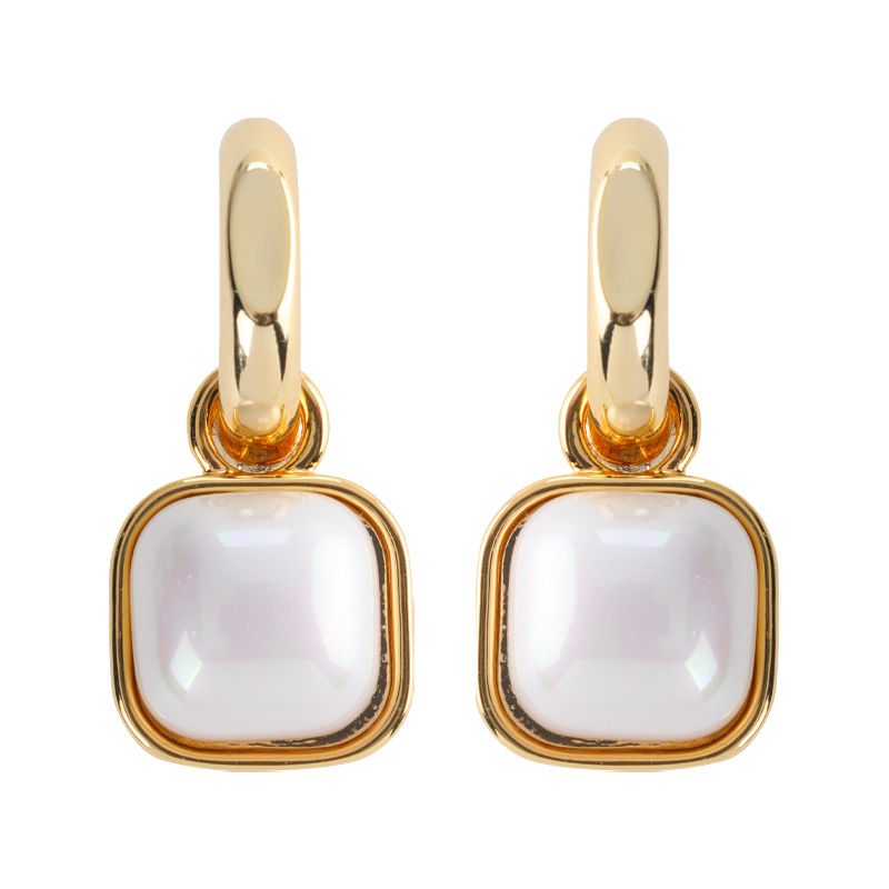 Women's earrings retro square pearl earrings for women niche ins light luxury style earrings winter high-end s925 earrings_voghion.com