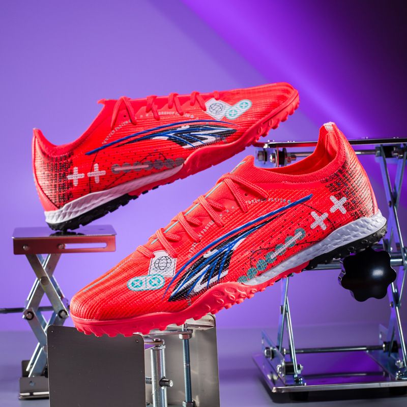 Low-Cut Spiked 15 Football World Cup TF Turf Artificial Grass AG Spikes Leather Soccer For Men And Women Students_voghion.com