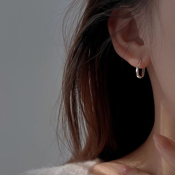 Orecchini a cerchio semplici in argento puro 999 da donna con fibbia ad anello Mobius, orecchini irregolari_voghion.com