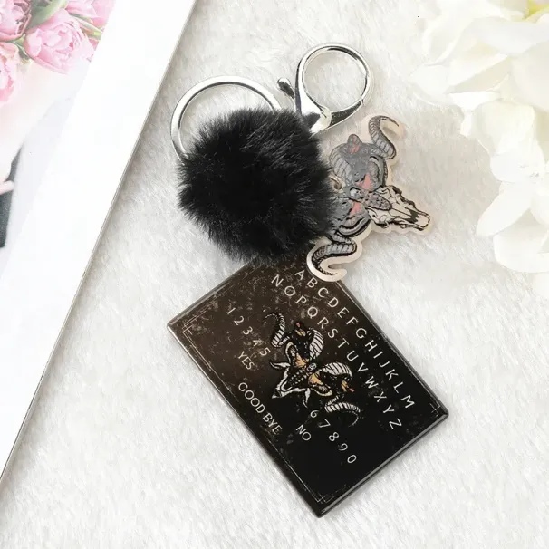 1 portachiavi da donna con planchette Ouija in acrilico con pompon, specchietto retrovisore per auto, punk board, artigianato, borsa, gioielli, ciondoli 250911_voghion.com