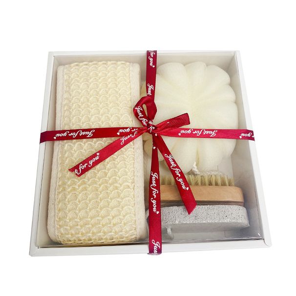 Set da bagno premium: guanto esfoliante, spazzola per unghie, pietra pomice e spugna di luffa. Sisal naturale e setole di cinghiale per una pulizia profonda e una pelle liscia._voghion.com