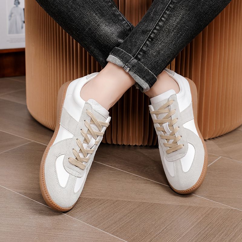 2025 Frühling Deutsch Training Herren Damen Low Top Board Casual Leder Innenhöhe erhöhen weiße Schuhe Sport_voghion.com