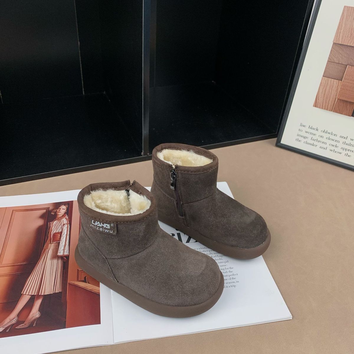 ShoeGlobe Stivali da neve per bambini 2025, stile invernale, nuovi ragazzi e ragazze, versione coreana, in cotone, per bambini grandi, spessi e caldi_voghion.com