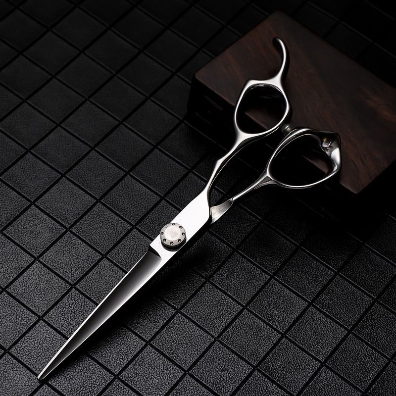 Hiusstylistit, parturit, sakset, ammattimaiset hiustenleikkurit, otsatukka, itseleikkaavat hiukset, yksinomaan_voghion.com