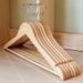 Wohnmöbel Original Holzfarbe Erstklassiger Kleiderbügel aus Massivholz Bekleidungsgeschäft Hotel Universal-Kleiderbügel aus Holz Umweltfreundlicher Kleiderbügel aus Holz_voghion.com
