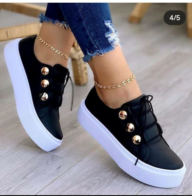 Neue lässige Slipper mit runder Spitze und dicker Sohle, selbstklebend, große, flache weiße Brettschuhe zum Schnüren_voghion.com