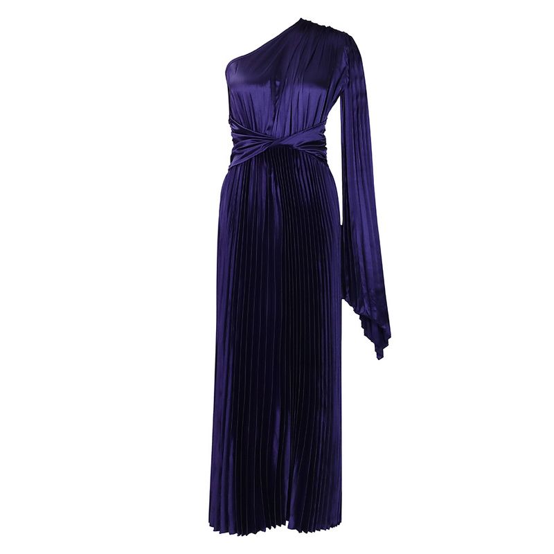  women's clothing  new one-shoulder pleated long skirt oblique collar waist dress _voghion.com