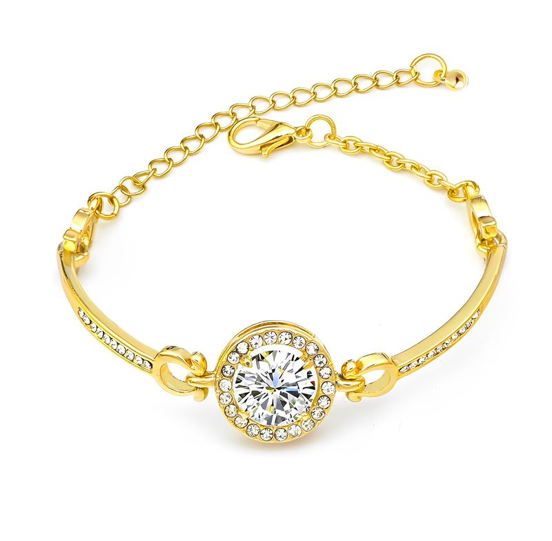 Bracelet élégant en cristal de zircon pour femme, style coréen, incrusté de cœurs simples et de huit flèches, vente en gros_voghion.com