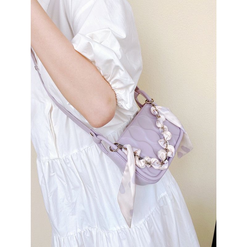 Unique Spring/Summer Underarm Versatile Single Shoulder Crossbody Fashion 2024 New Chain Commuter Women's Bag Handbag_voghion.com