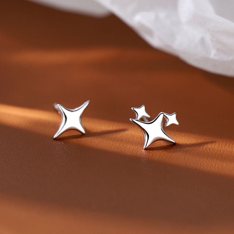 Star For Women Simple Niche Design Summer 2023 New Trendy Earrings Elegant Commuting Fashion Ear Accessories_voghion.com