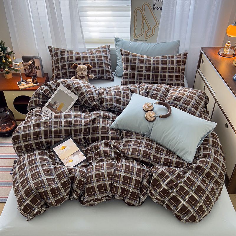 Premium Washed Cotton Bedding Set – 100% Double-Layer Gauze, A-Class Safety, Extra Thick Brushed Flannel, Nordic Checkered Design_voghion.com