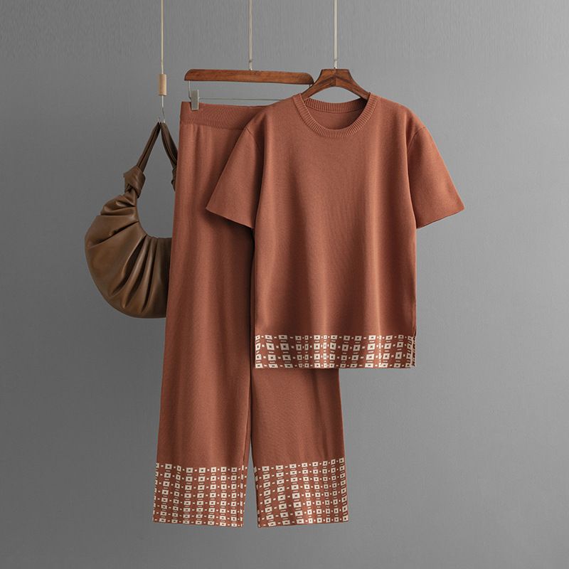 Damenbekleidung neues schlichtes, modisches Rundhals-Set in Volltonfarbe mit kurzärmeligem Oberteil und Hose mit Kontrastkante, zweiteiliges Strickset_voghion.com