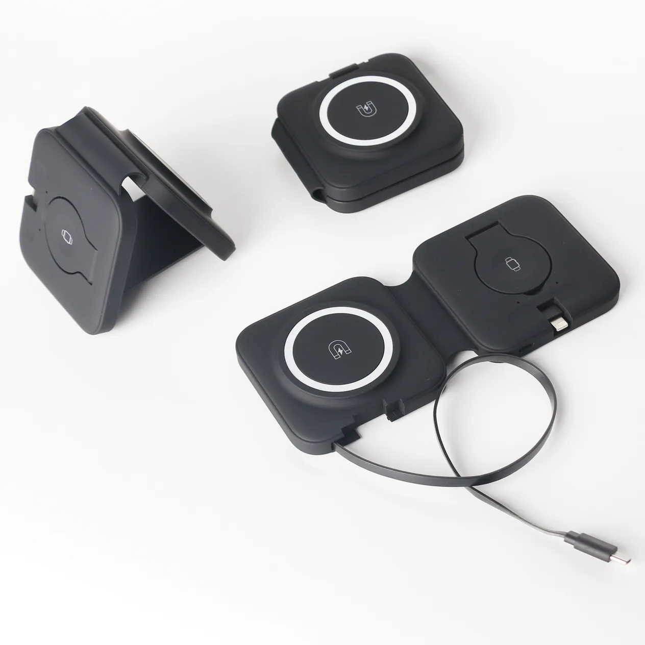 15 W trīs vienā bezvadu lādētājs, pārnēsājams, salokāms ar izvelkamu kabeli Apple magnētiskajam bezvadu lādētājam_voghion.com