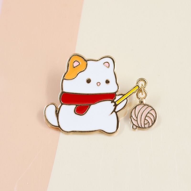 Schattige vuurwerkbommen, broche van een reuzenpanda, diereninsigne, klein wit konijntje, klein bruin beertje, kleine kattenketting en tasaccessoires._voghion.com