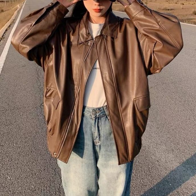 Melad Brown Donna Stile Corto 2024 Autunno Piccolo Coreano Edizione Giacca in Pelle Larga Cappotto da Motociclista_voghion.com