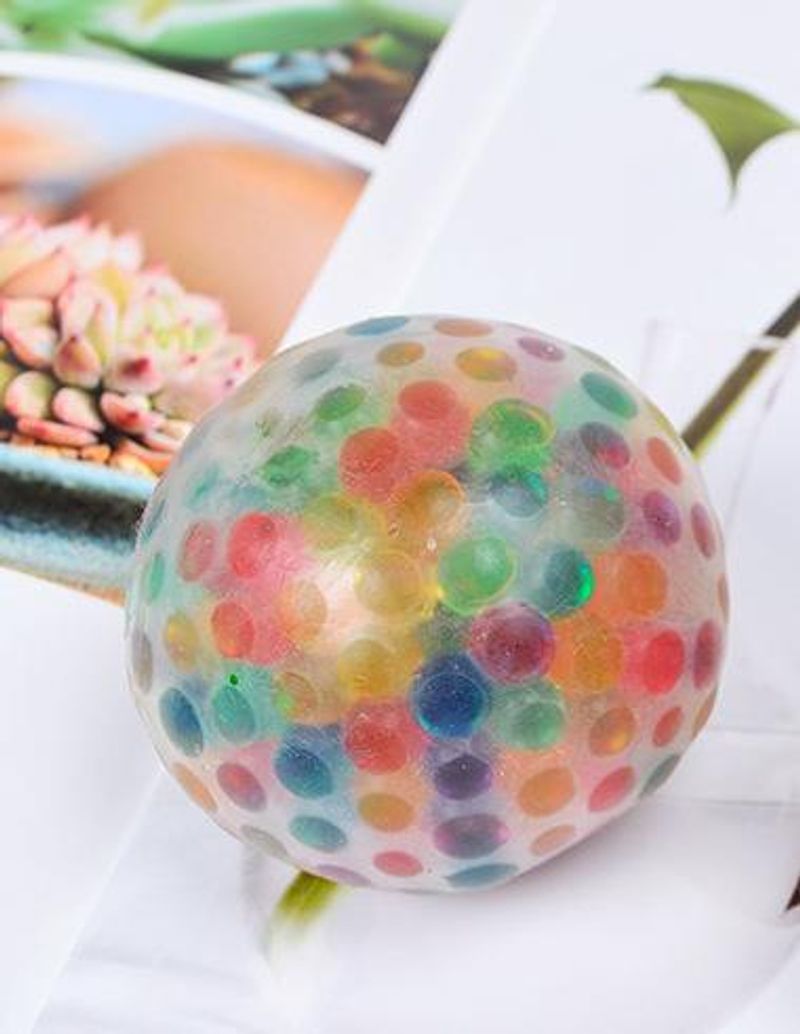 Fabricantes de brinquedos por atacado que mudam de cor, bola de descompressão de farinha, TPR, borracha macia, enchimento de EVA, bola de compressão, venda imperdível internacional_voghion.com