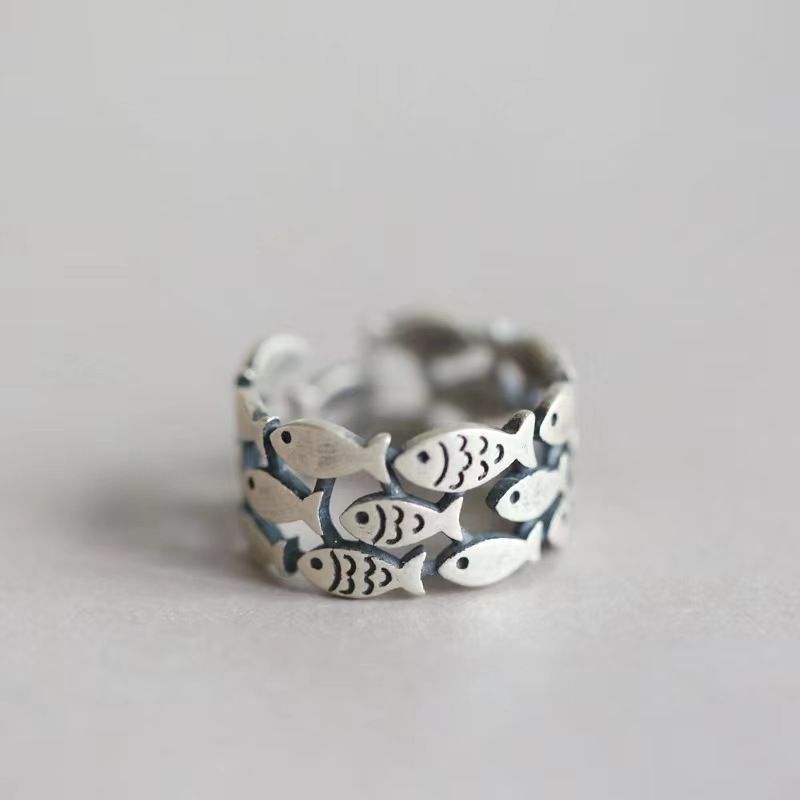 2025 New Arrivals European and American retro style small casual simple yet artistic, multi-layer fish ring, women's year enlargement ring_voghion.com