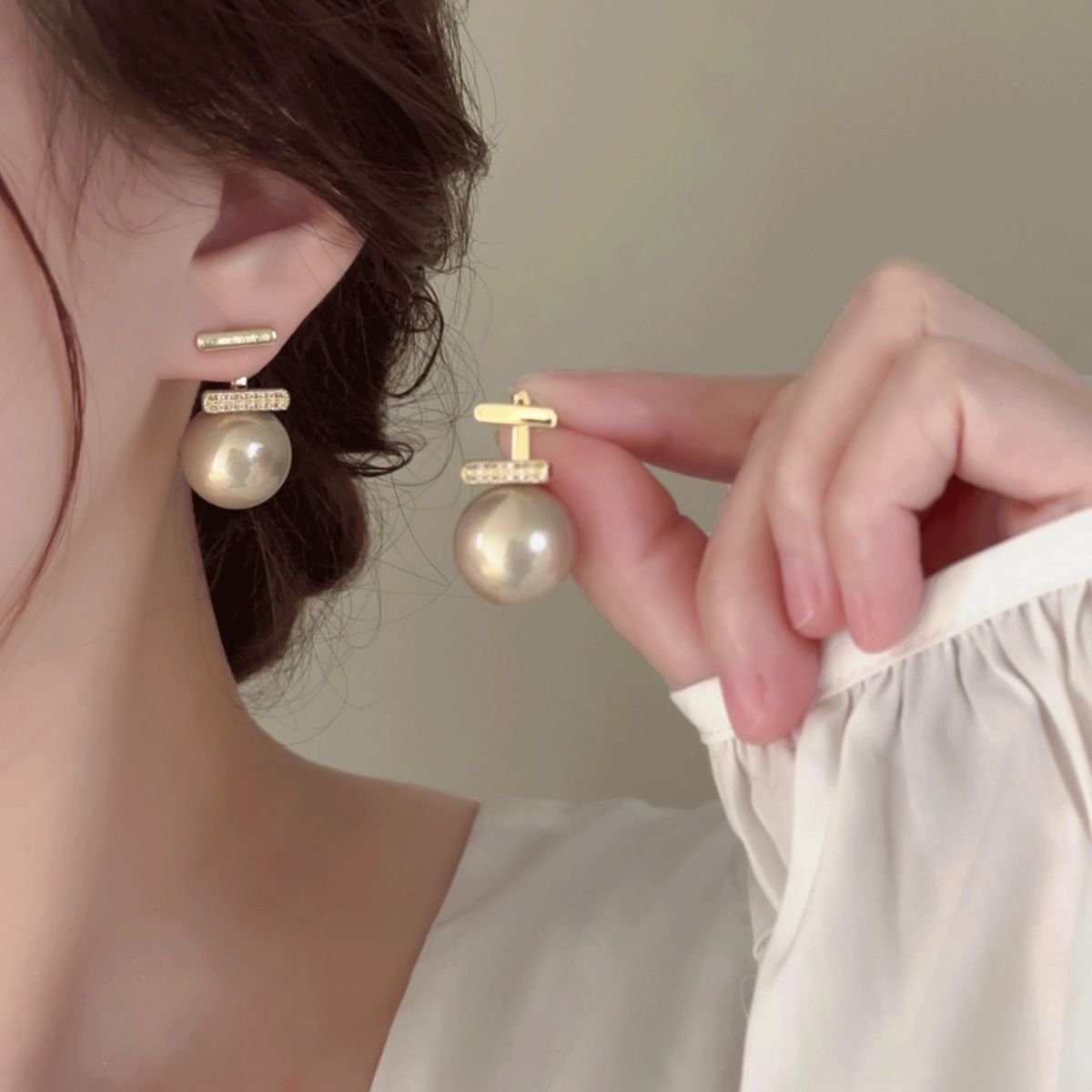 【 30 Day Hot Sales 1843 Pieces 】 Zircon Pearl For Women 2024 New With Niche Design, High-end Temperament, Fashionable_voghion.com