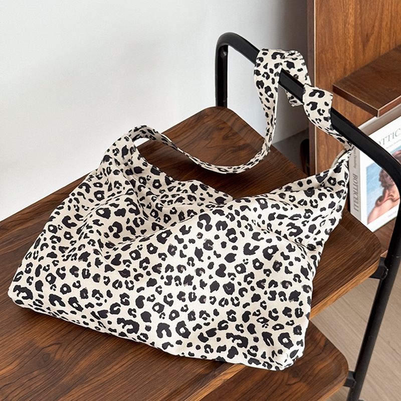 Axelväska Crossbody Canvas Damväska 2025 Nya Koreanska Ins Lazy Style Lös Tote Stor Kapacitet Väska Mode Hundred_voghion.com