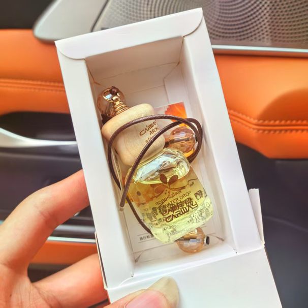 Xiaodeng Xiaodeng Xiangpiaowanjia Accessori per interni Profumo Olio essenziale Ornamento da appendere Luce naturale Fragranza Rimozione odori Auto_voghion.com