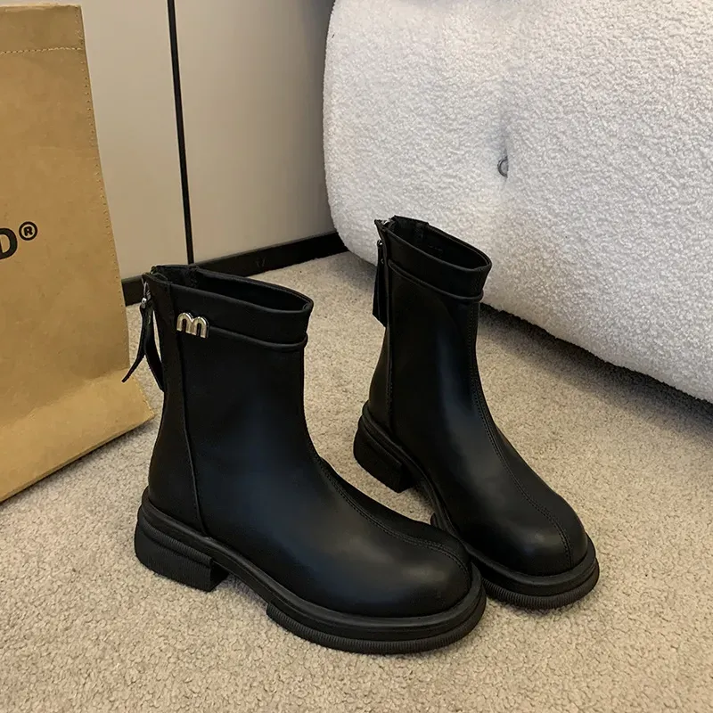 Trendige Martin-Stiefel aus Leder für den Winter | Warm & stylisch für 2024 (3d4e)_voghion.com