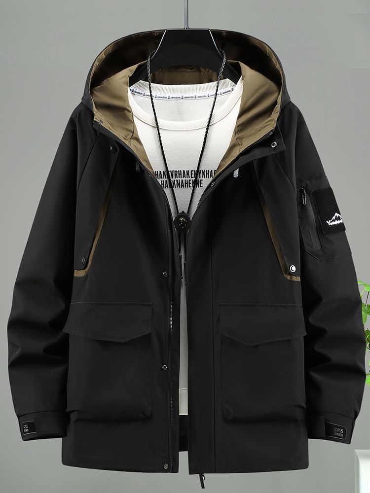 Übergroßer Utility-Trenchcoat für Herren – Lange Arbeitsjacke mit abnehmbarer Kapuze und Kontrastnähten (Schwarz/Grün, 4XL-11XL)_voghion.com