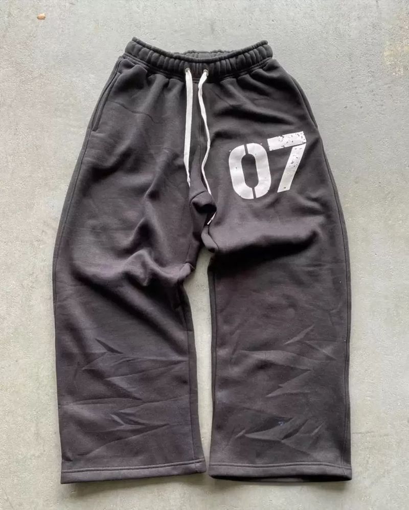 Vêtements pour hommes 2025, nouveaux pantalons larges en deux pièces populaires, série d'impression, t-shirts à col rond pour jeunes couples, vente en gros_voghion.com