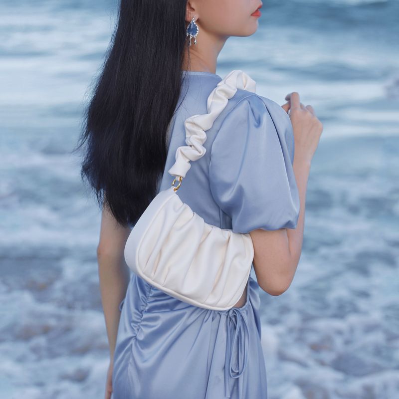 Bag single shoulder crossbody underarm pleated cloud soft leather women's chain, 2024 spring niche new bag, small bag_voghion.com
