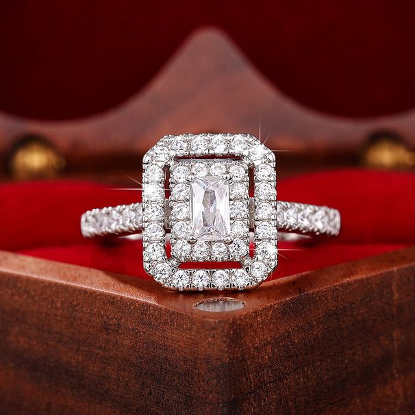 Anello unisex alla moda con design cavo, anello rettangolare a nicchia_voghion.com