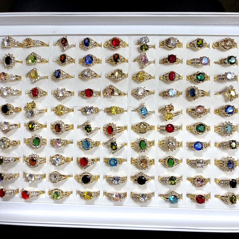 Modischer goldfarbener Diamant-Zirkonring für Herren und Damen_voghion.com