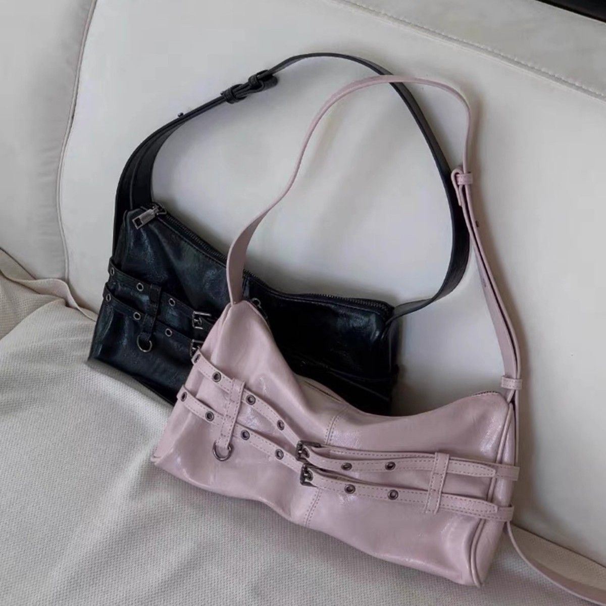 Women's Belt Buckle Shoulder Bag_voghion.com
