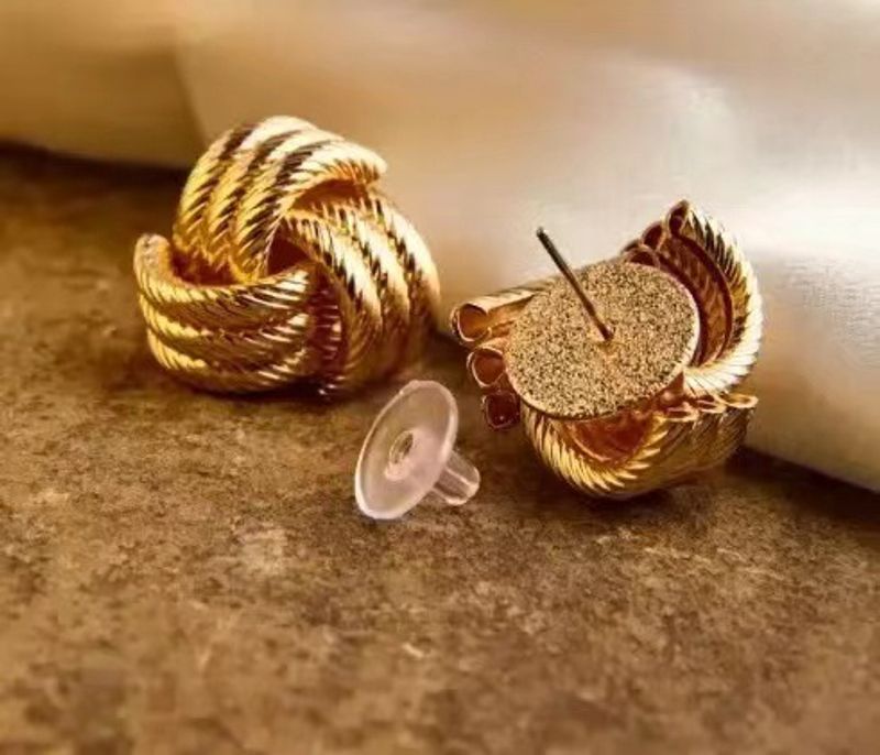 Internet Celebrity Circle Hollow Tube Series Hot-Selling Earrings For Women Same Style As Big Sister_voghion.com