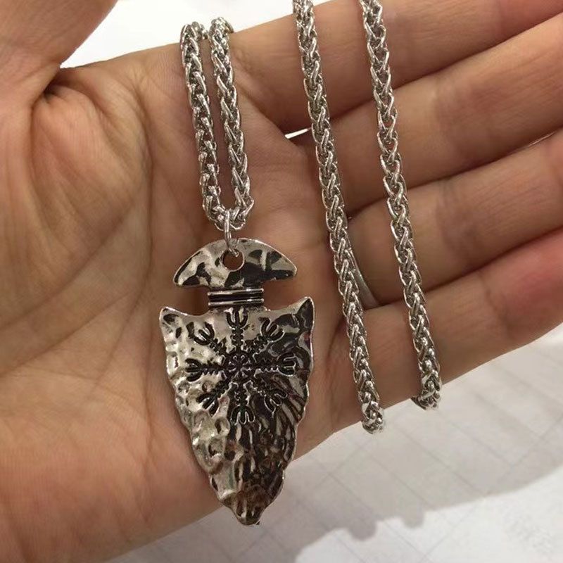 Collana con ciondolo runico con lancia da pirata vichingo, amuleto, gioielli e accessori punk per feste_voghion.com