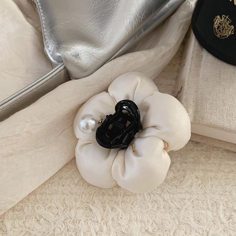 Γυναικείο κλιπ μαλλιών Flower Puff με μισά δεμένα μαλλιά, νέο, κομψό κλιπ μαλλιών για το πίσω μέρος του κεφαλιού, για το καλοκαίρι του 2024_voghion.com