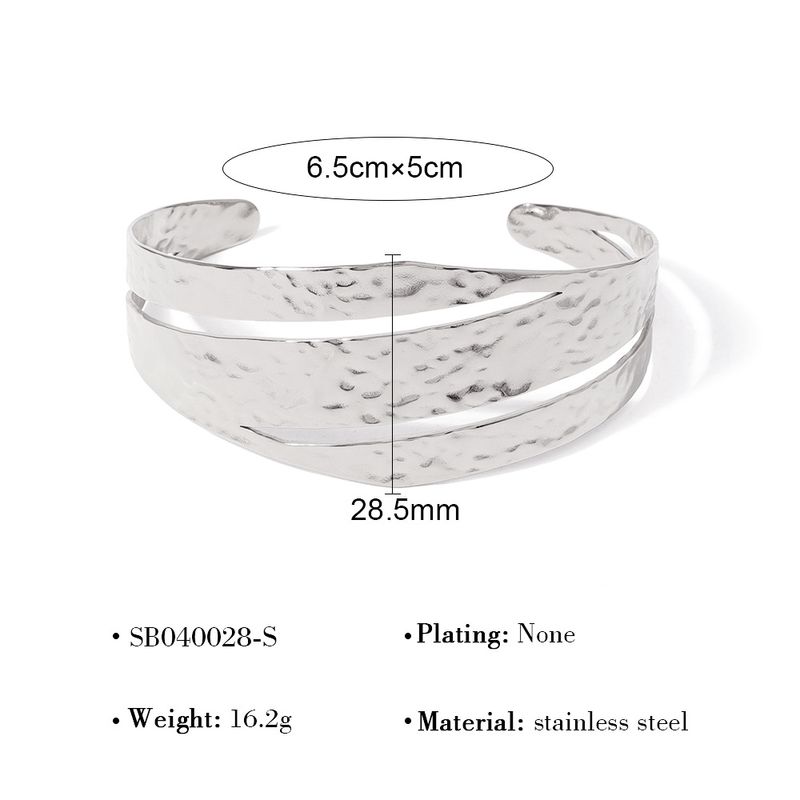 Geometrisches Muster Goldarmband Breite Oberfläche Dünn Hohl Mode Einfache Gebürstete Textur Persönlichkeit Eleganter Handschmuck Für Frauen_voghion.com