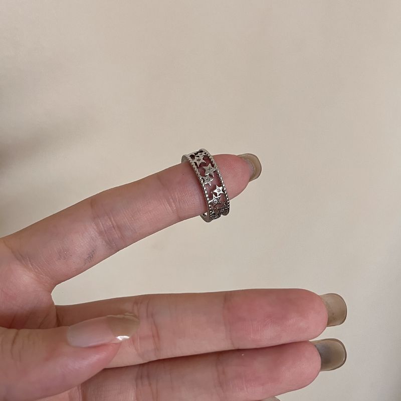 Niche Design Handwoven Metal Square Bead Petal Ins Personality Fashion Flower Ring_voghion.com