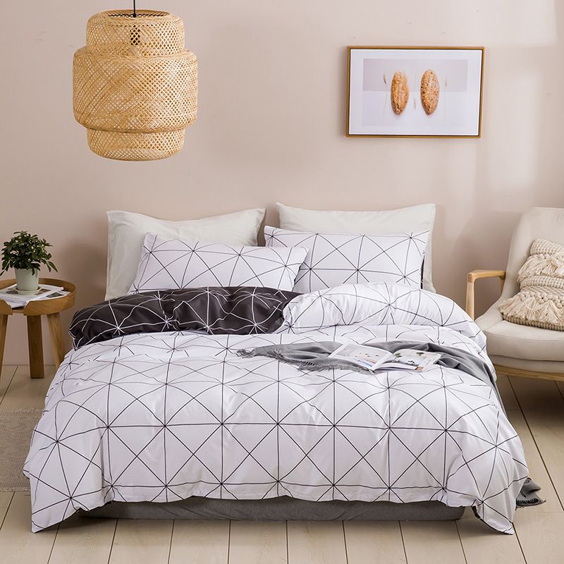 Set copripiumino a tre pezzi con motivi geometrici, a righe e quadrati, per letto matrimoniale_voghion.com