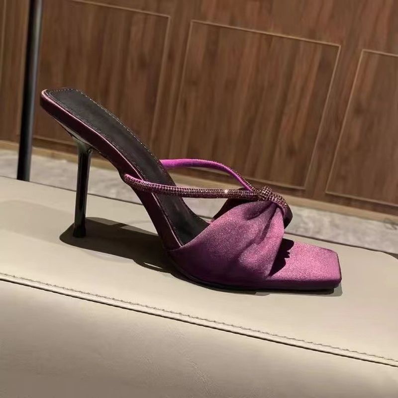Pantofi de damă din satin mov papuci stiletto cu strass Sandale cu curele încrucișate cu cap pătrat temperament stil nou pentru femei_voghion.com