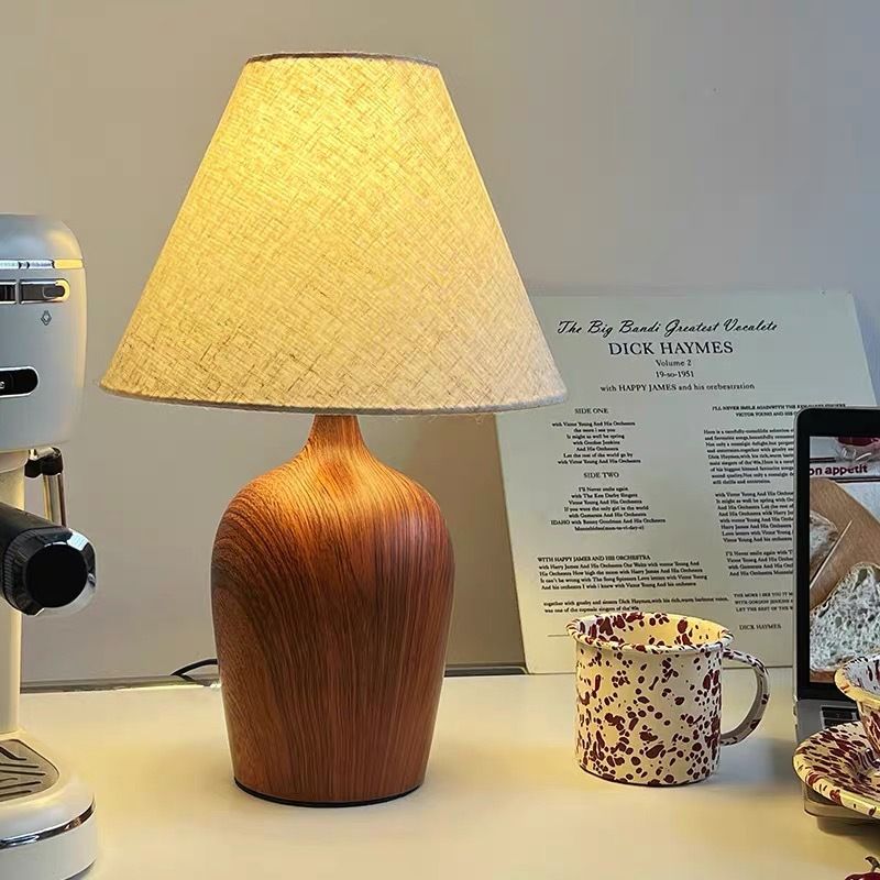Bureau vintage Wabi Sabi chambre à coucher avec une touche haut de gamme, nouvelle ambiance hôtelière à induction de style chinois, lampe de chevet_voghion.com