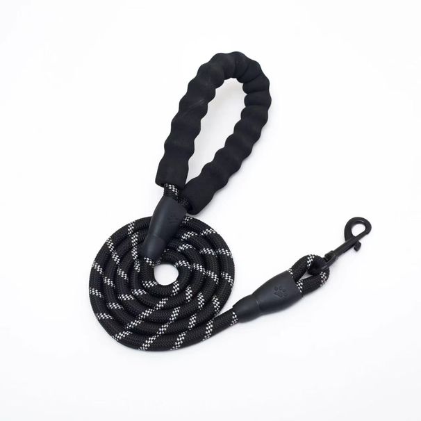 Multicolor Nylon Rope Chain Explosion-Proof Dog Outdoor Pet Leash_voghion.com