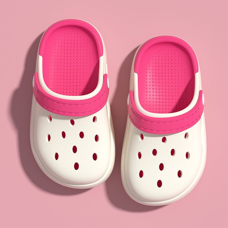 Mãe e filhos faça você mesmo, novos sapatos infantis de EVA de duas cores com aberturas e bico fechado, calçados de praia antiderrapantes para uso ao ar livre, meninos e meninas fofos_voghion.com