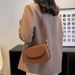 Korean style minimalist design small bag women 2023 spring and summer hot style niche texture small square bag fashion all-match shoulder bag_voghion.com
