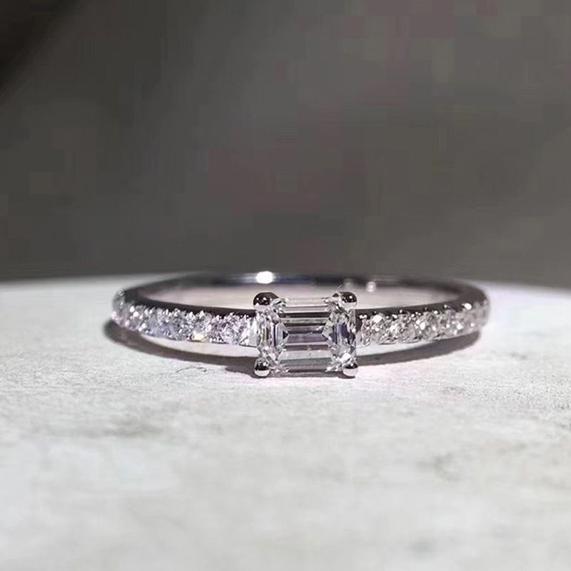Cao Shi's Light Luxury Fashion Ins Volldiamant Zucker funkelnder rechteckiger Zirkon geometrischer Designsinn Zeigefinger_voghion.com