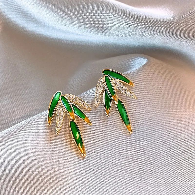Nuovo stile cinese Feng Shui diamante foglia di bambù donne, luce lusso, alta qualità, orecchini atmosferici, aghi d'argento, orecchini di minoranza per le donne_voghion.com