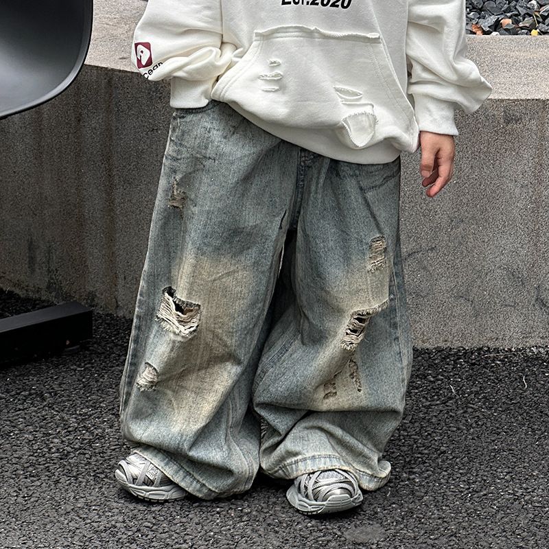 Kinderkleidung Jungen Jeans Frühling und Herbst schmutzige Hosen Kinder zerrissene Hosen 2024 neue Babyhosen lose Hosen mit weitem Bein_voghion.com