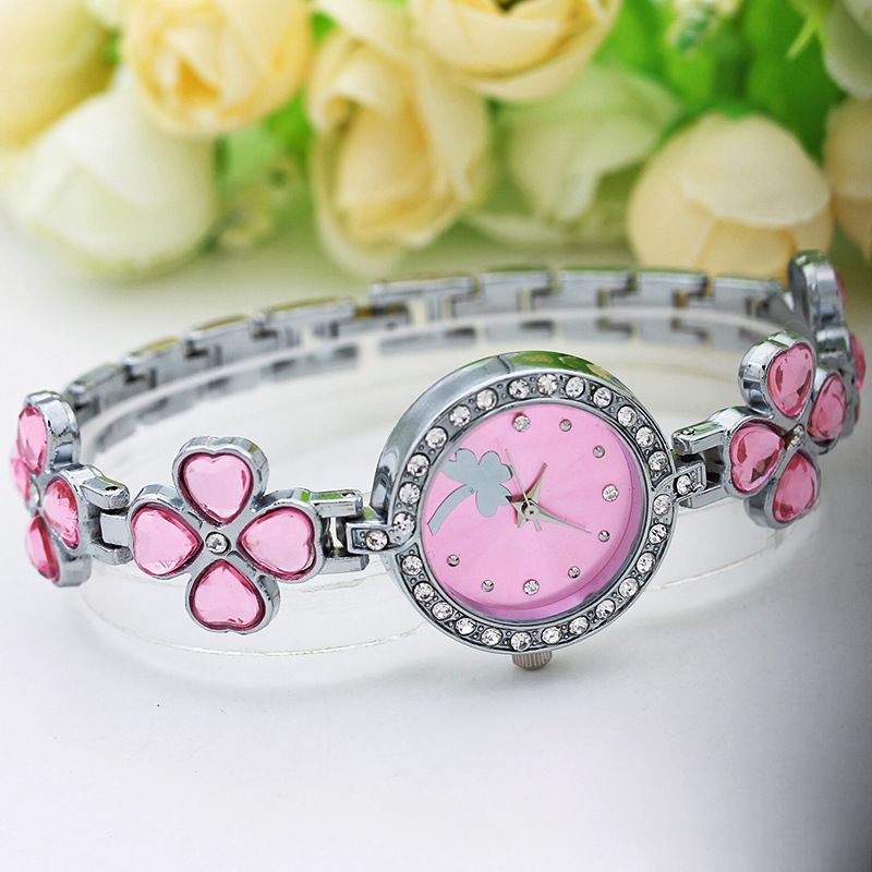 Vierblättriges Gras Gepunktetes Diamantarmband Damen Freizeit Geschenk Uhr Schmuck Frauen Wächter_voghion.com