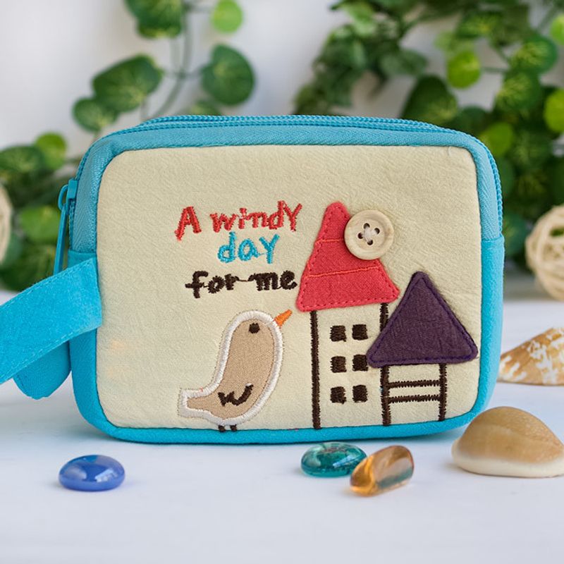 [A Windy Day For Me] Embroidered Applique Pouch Bag / Cosmetic Bag / Carrying Case (4.9*3.7*2.4)_voghion.com